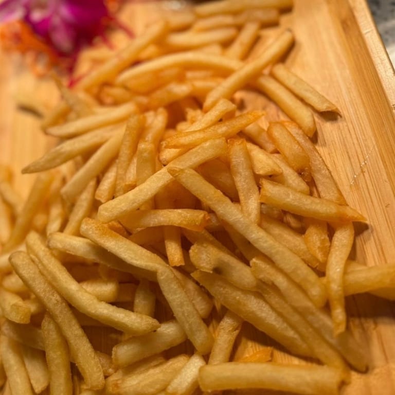 Crave-Worthy Fries: A Tasty Sidekick